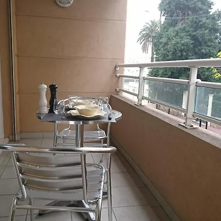Apartment Nicolas 8 *